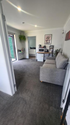 Bonnie Doone, Te Awamutu